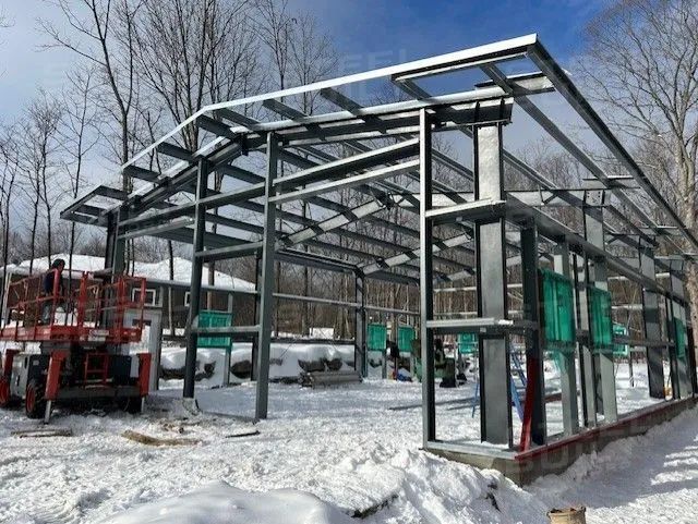 35x50x15', Steel Garage, Roslin Ontario.